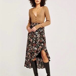 💐Abercrombie & Fitch Floral Midi Skirt💐